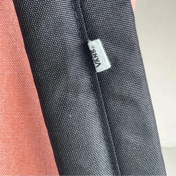 Vans Back Pack . - Picture 15 of 17